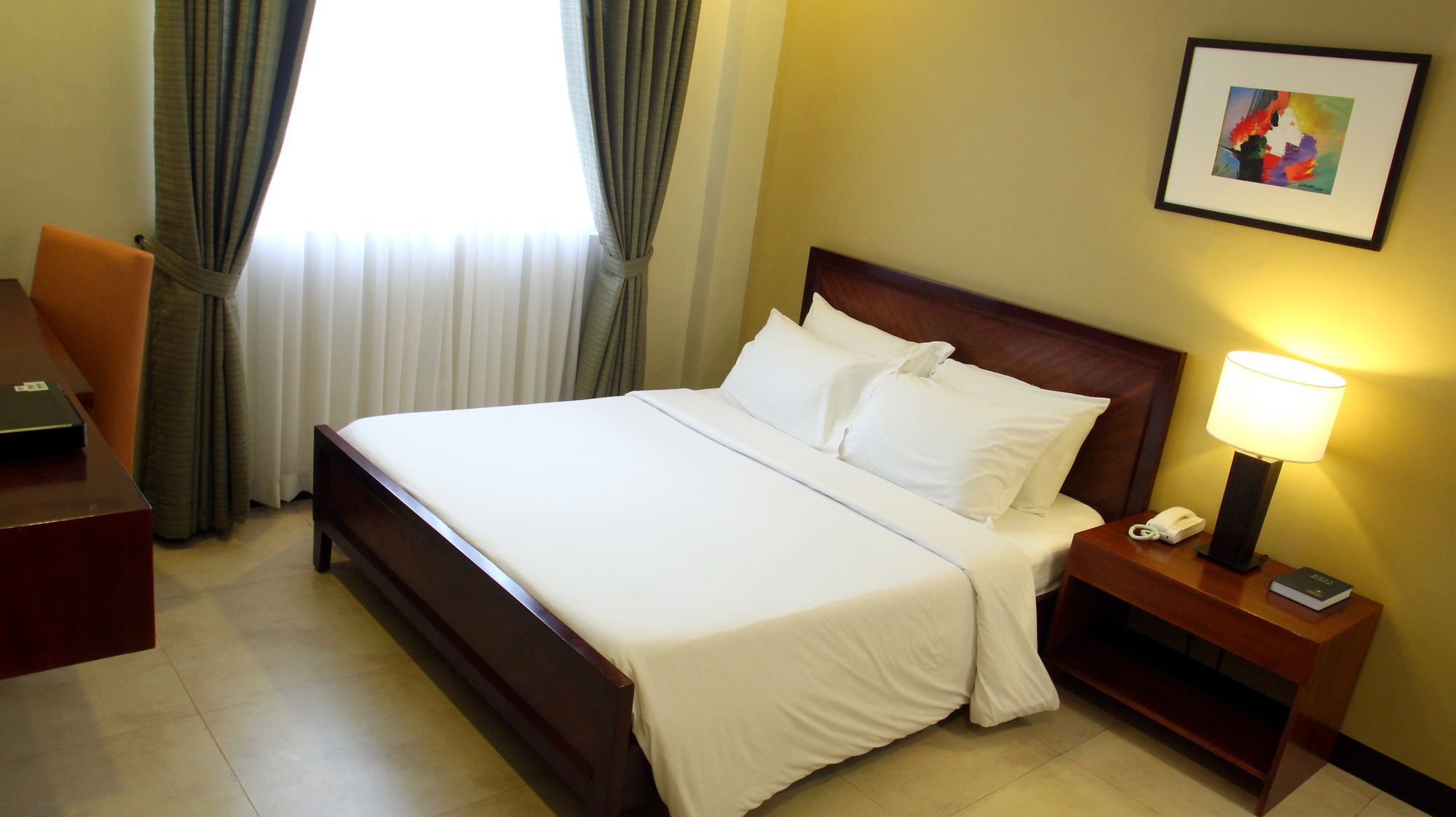 North Garden Suites Davao City Eksteriør billede